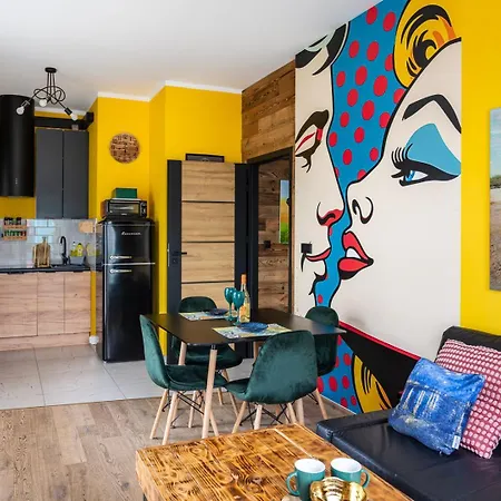 Apartment The Pop Art
